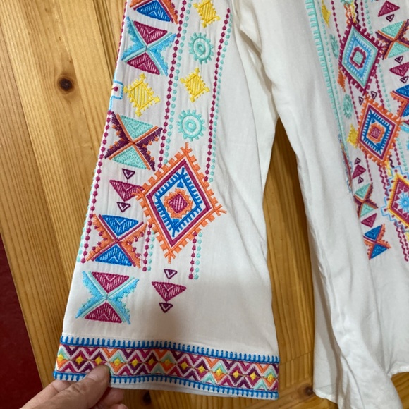 Savanna Jane Embroidered top, small - Picture 2 of 7
